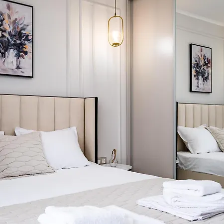 Perfect Near Sea Garden Apartment