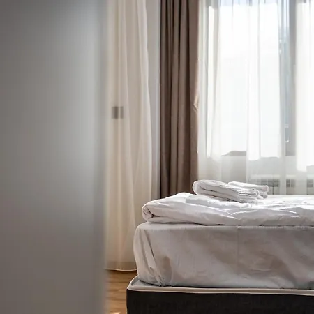 Апартаменти Perfect Near Sea Garden *